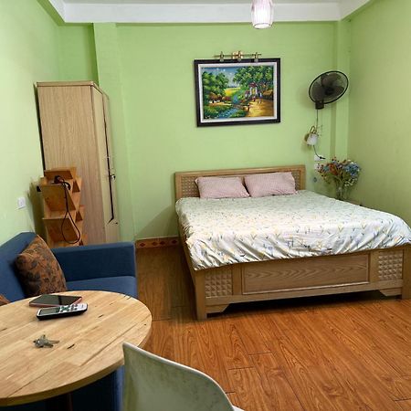 Cozy Homestay ハノイ市 エクステリア 写真