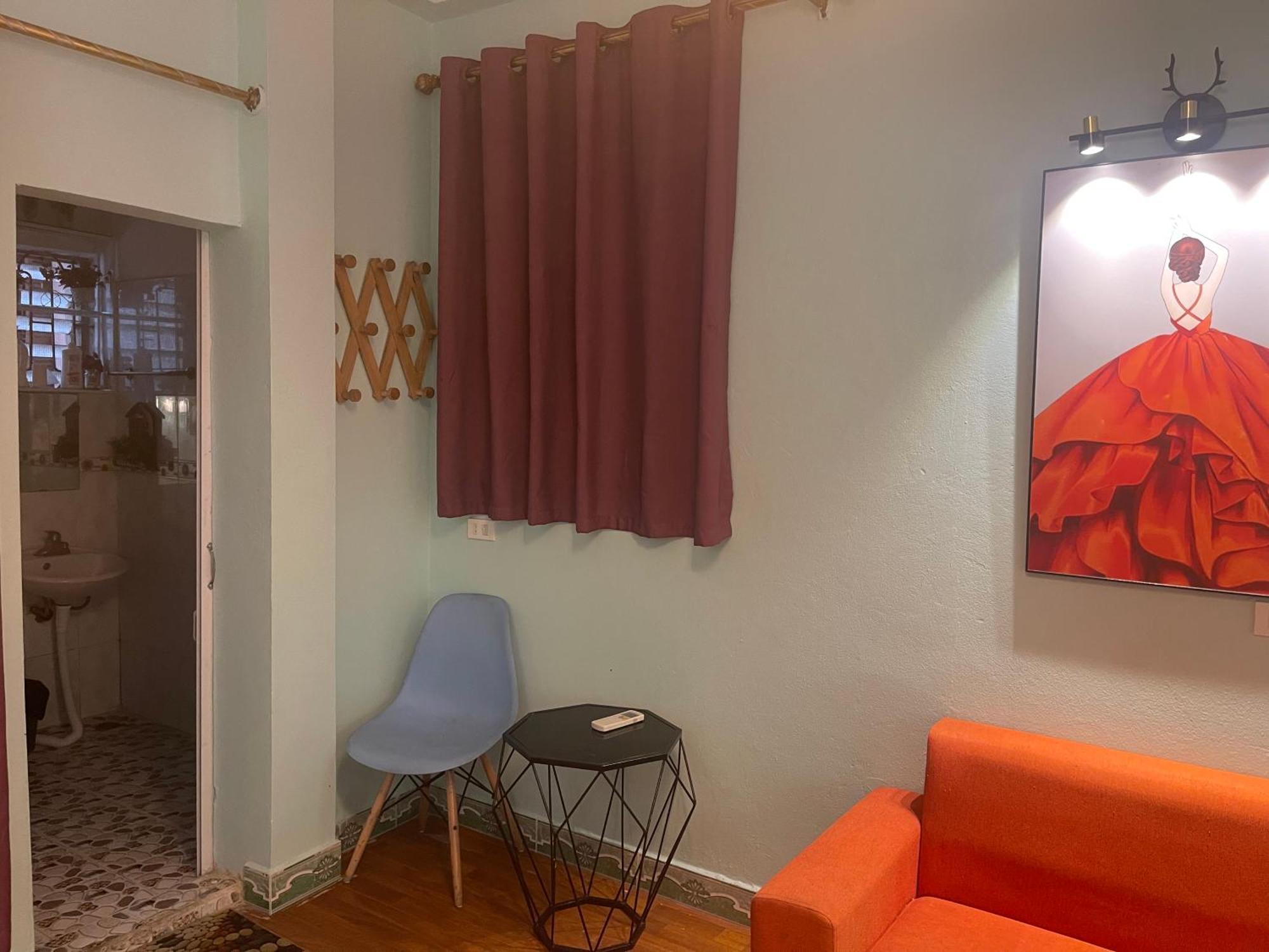 Cozy Homestay ハノイ市 エクステリア 写真