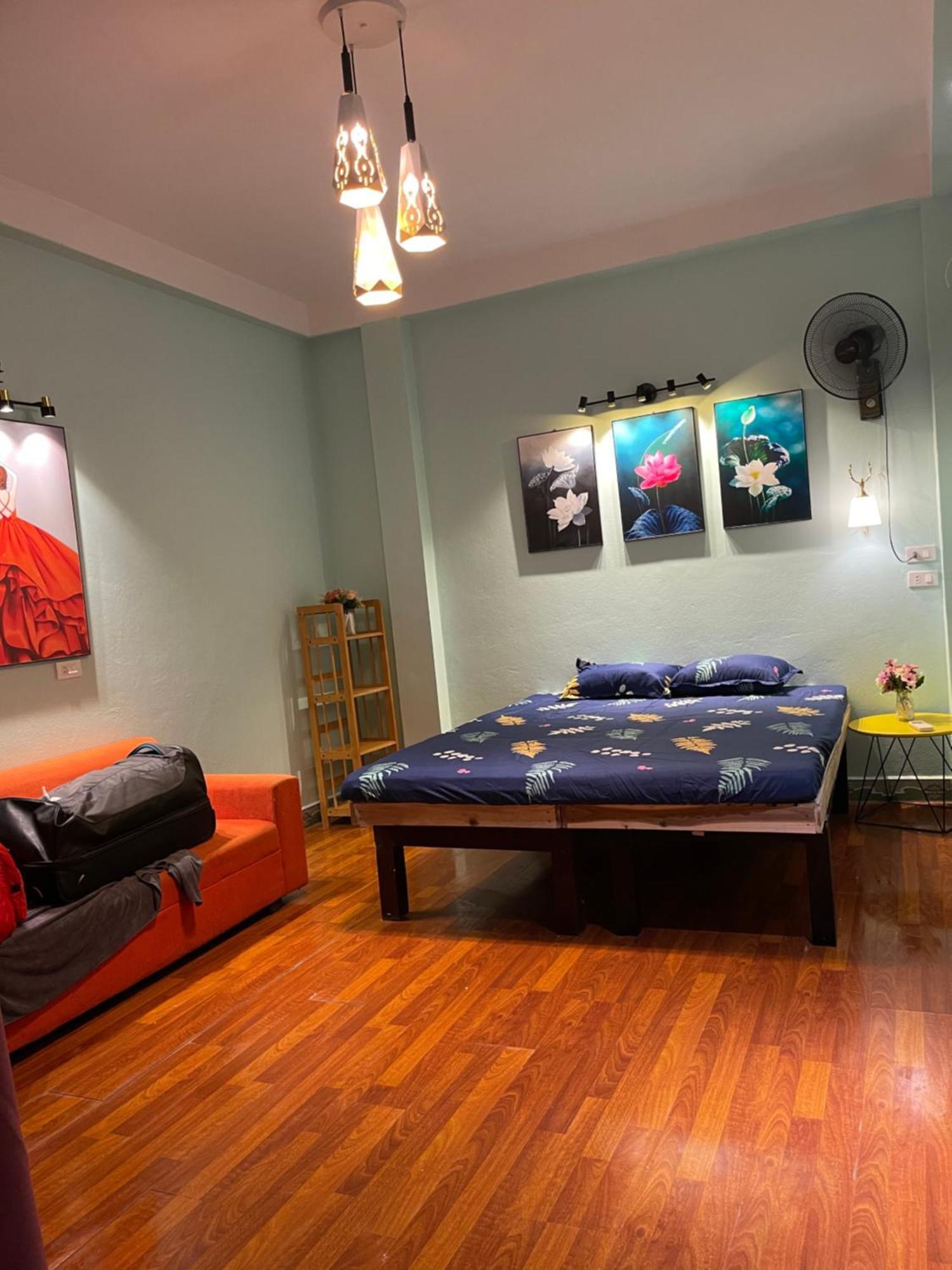 Cozy Homestay ハノイ市 エクステリア 写真