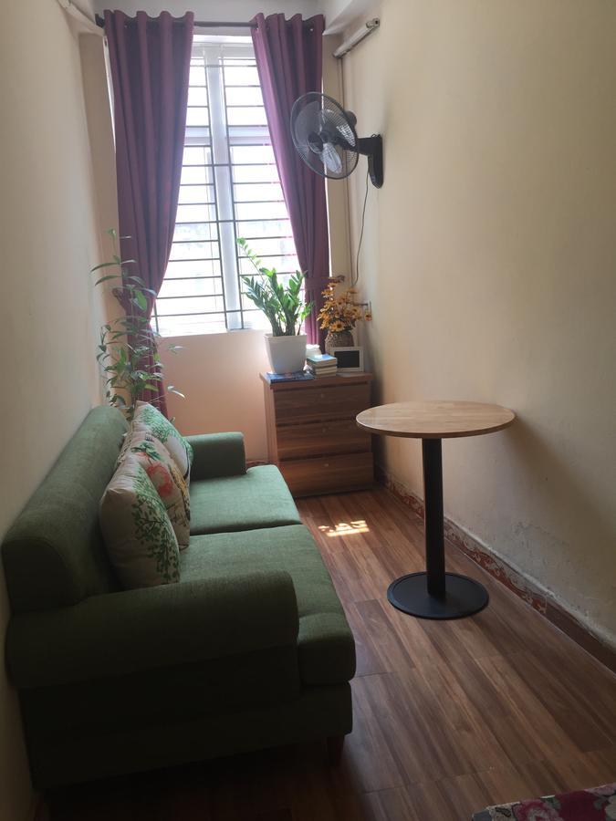 Cozy Homestay ハノイ市 エクステリア 写真